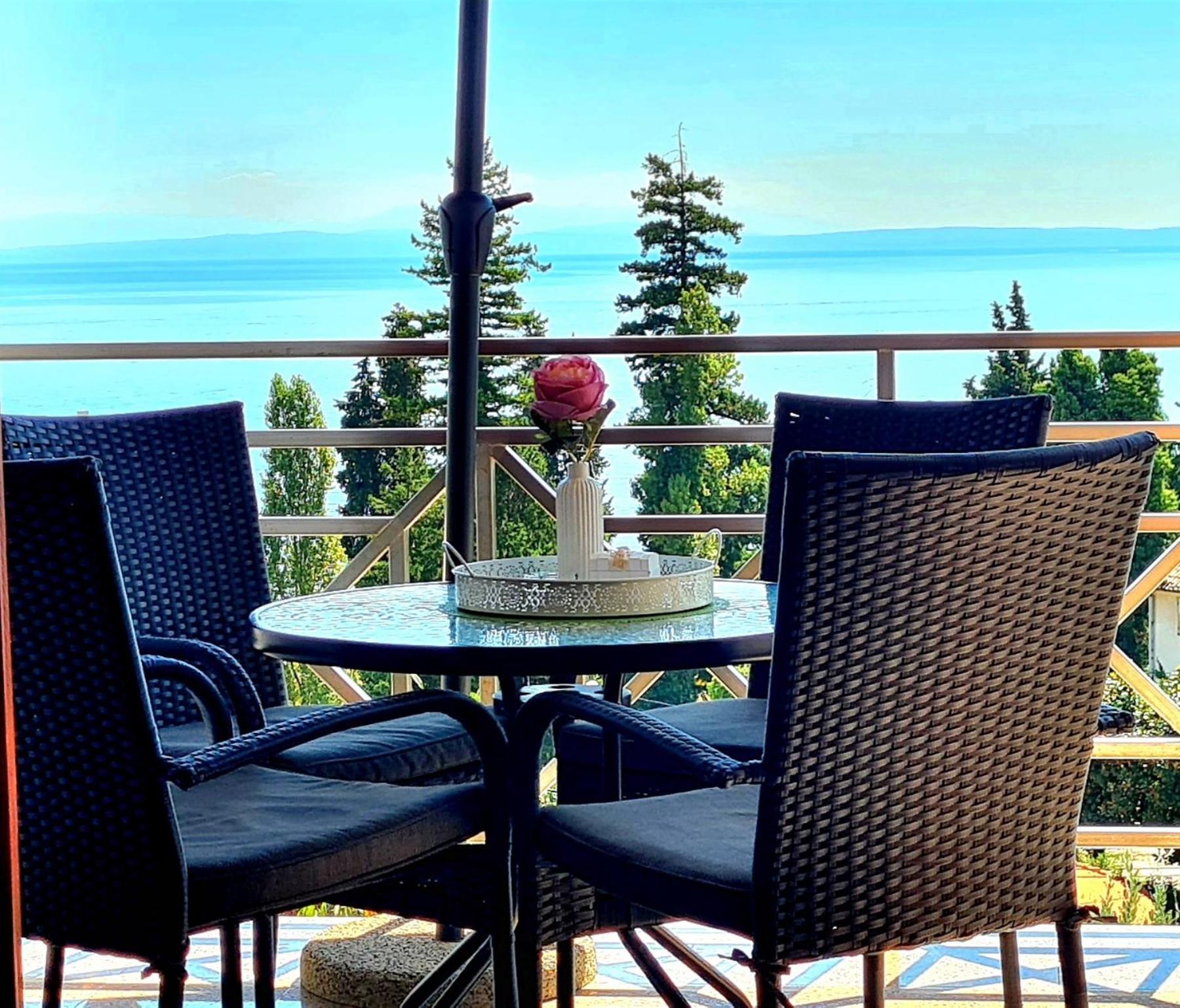 Apartment Lapov Icici Ngoại thất bức ảnh