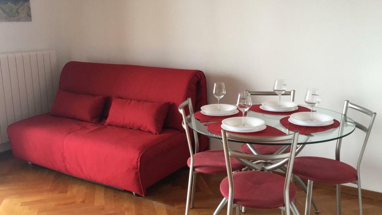 Apartment Lapov Icici Ngoại thất bức ảnh
